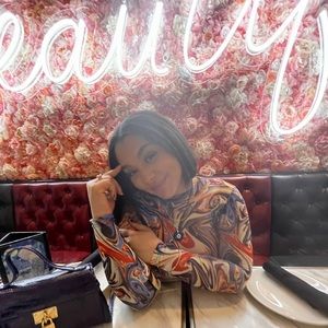 Meet your Posher, Jaleah